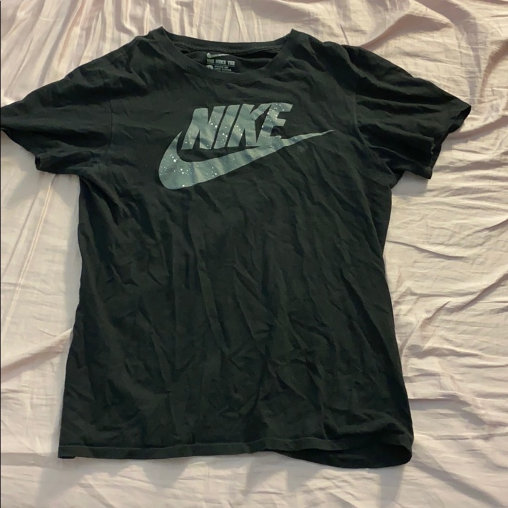 Nike t shirt